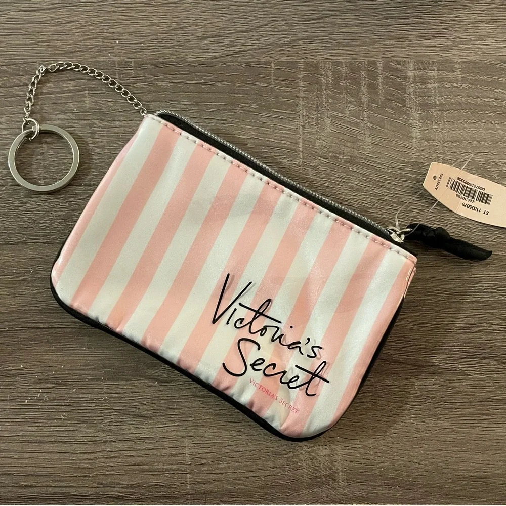 NWT VICTORIA'S SECRET SIGNATURE STRIPE MAKEUP BAG  COIN PURSE CHAIN